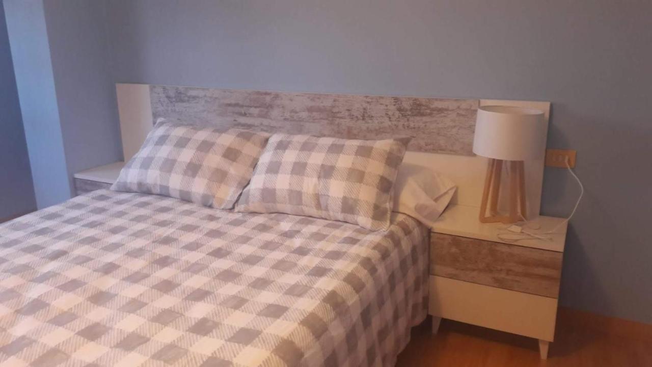 Apartamento Con Terraza En El Casco Historico Ourense Dış mekan fotoğraf